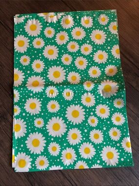 10 Count Daisy Pattern Polymailers
